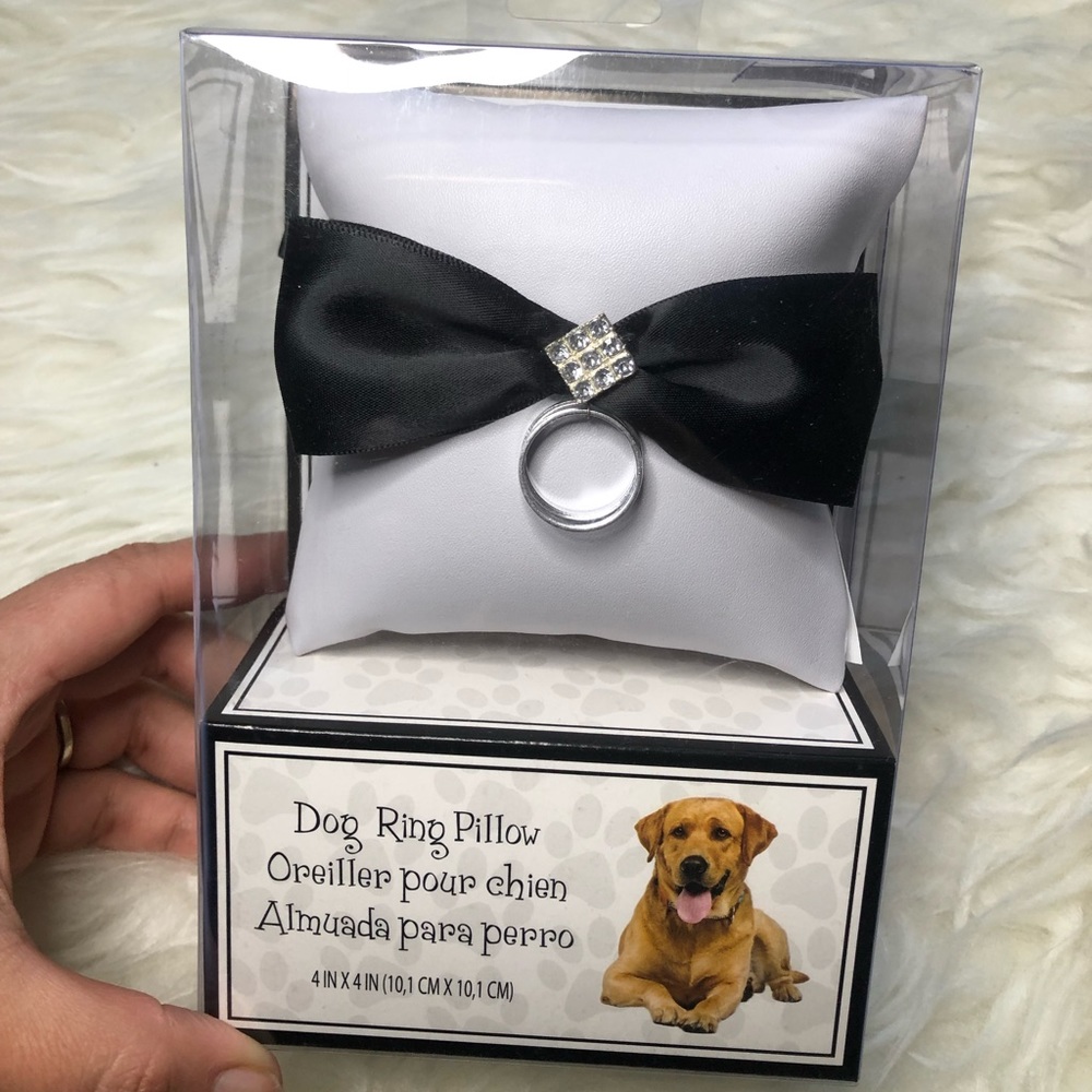 DOG 4” RING PILLOW